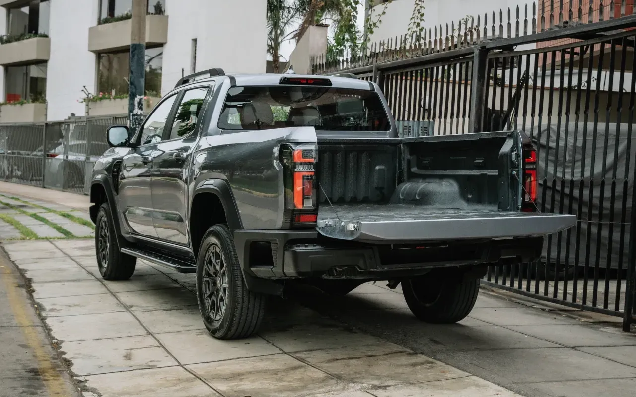 Rely R8 pickup 4x4, vista lifestyle 04